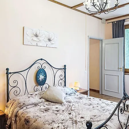 Il Cavaliere By Interhome Castellero
